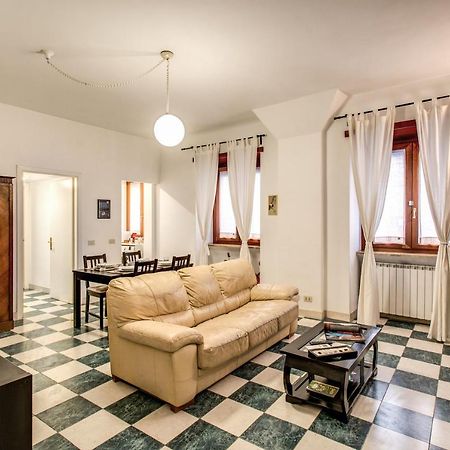 Popolo Accommodation - Lovely Central Apartment Roma Ngoại thất bức ảnh