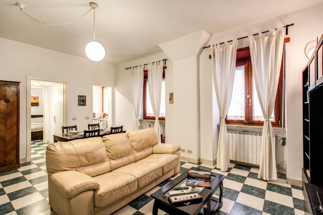 Popolo Accommodation - Lovely Central Apartment Roma Ngoại thất bức ảnh