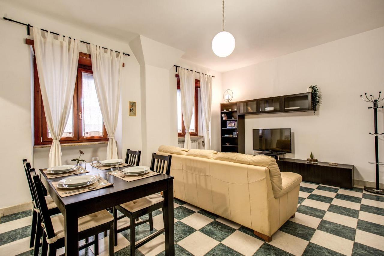 Popolo Accommodation - Lovely Central Apartment Roma Ngoại thất bức ảnh